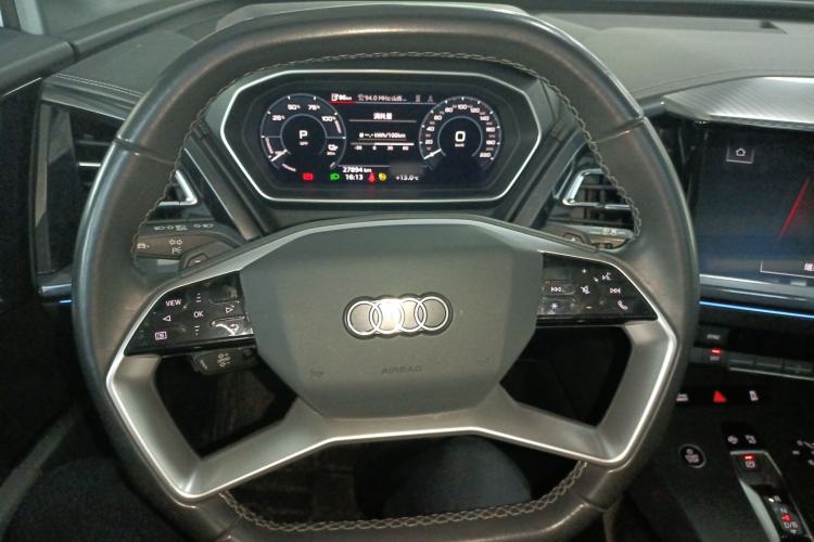 Used Audi Q4 e-tron 2022 50 e-tron quattro Visionary Edition
