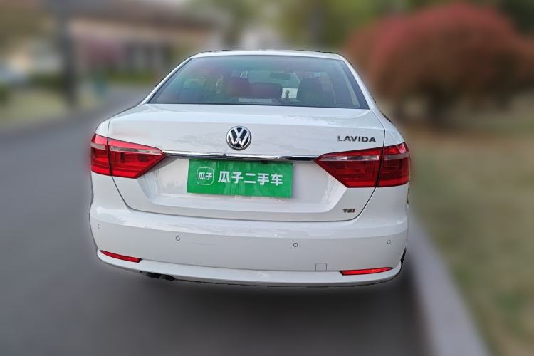 Used Volkswagen Lavida 2013 Revised Version 1.4 TSI Manual Comfort Edition Rear