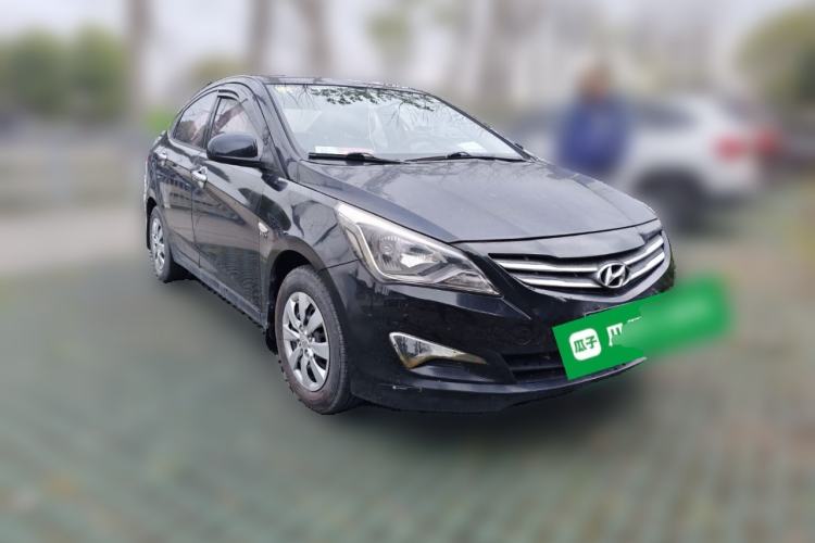 Used Hyundai Verna (older generation) 2014 1.4L Manual Smart GLS Trim
