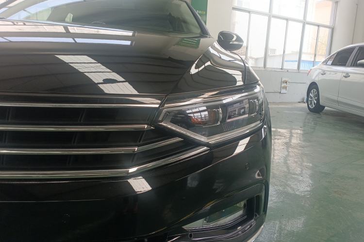 Used Volkswagen Magotan 2020 330TSI DSG Leading Model Left Front Headlight