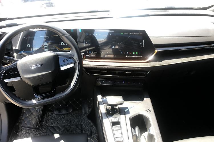 Used Oshan X5 PLUS 2023 1.5T DCT Smart & Fun AI Edition