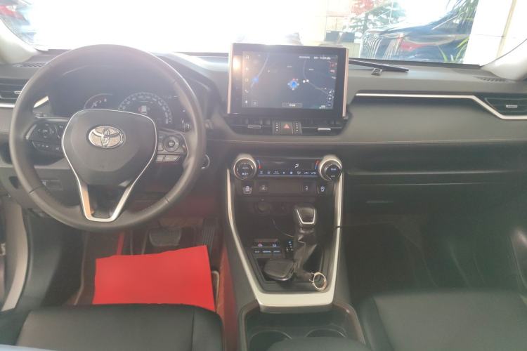 Used Toyota RAV4 2021 2.0L CVT Two-Wheel Drive Fashion PLUS Edition
