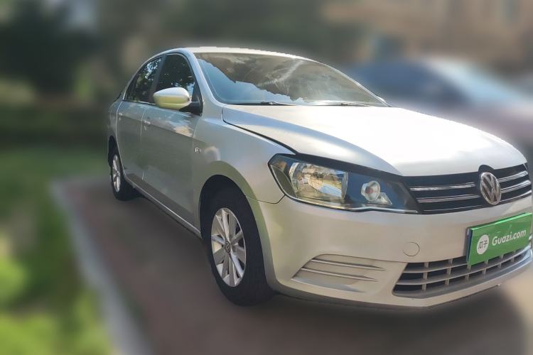 Used Volkswagen Jetta 2013 1.4L Manual Fashion Model
