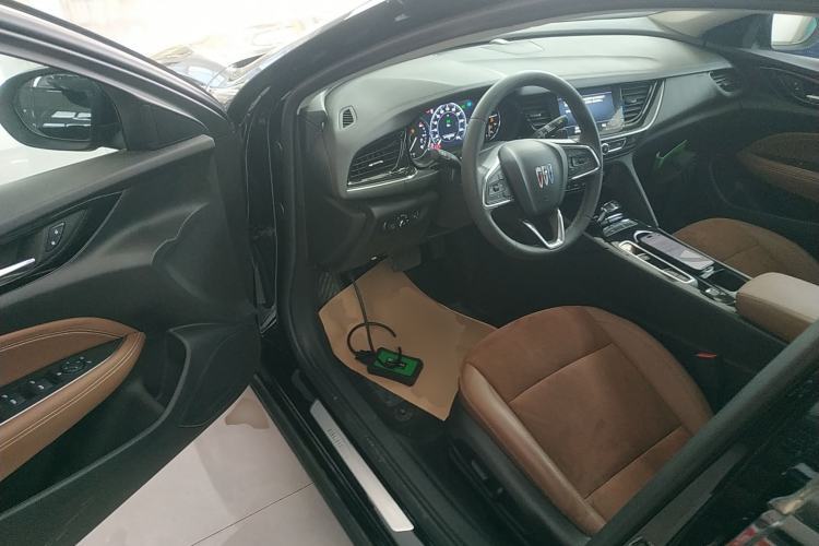 Used Buick Regal 2024 28T Luxury Edition
