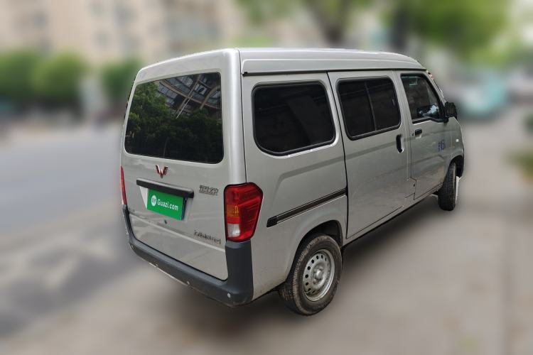 Used Wuling Zhiguang 2023 1.5L Practical Version 5/7 Seats Rear Right 45 Deg