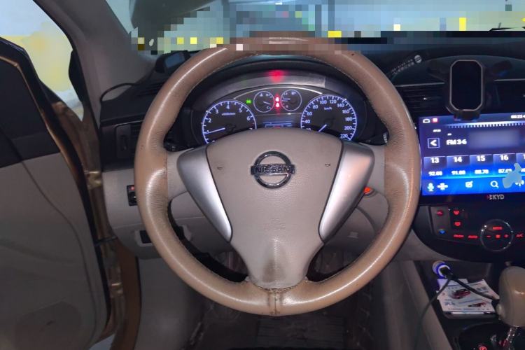 Used Nissan Tiida 2011 1.6L CVT Smart Version Steering Wheel