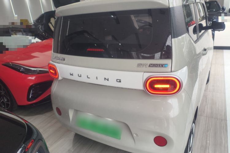 Used Wuling Hongguang MINIEV 2024 3rd Generation 215km Youth Edition

