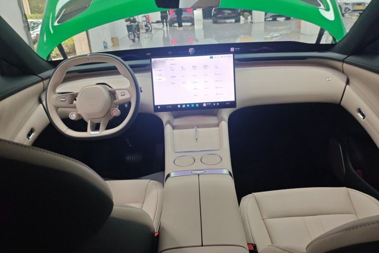 Used Xiaomi Auto YU7 2025 Ultra-Long Range All-Wheel Drive Pro Version
