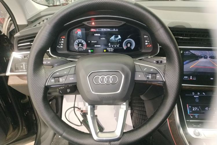 Used Audi Q7 2023 55 TFSI quattro S line Sport Edition
