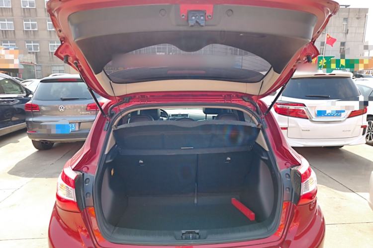 Used Nissan Tiida 2019 1.6L CVT Smart Drive Version China VI Standard