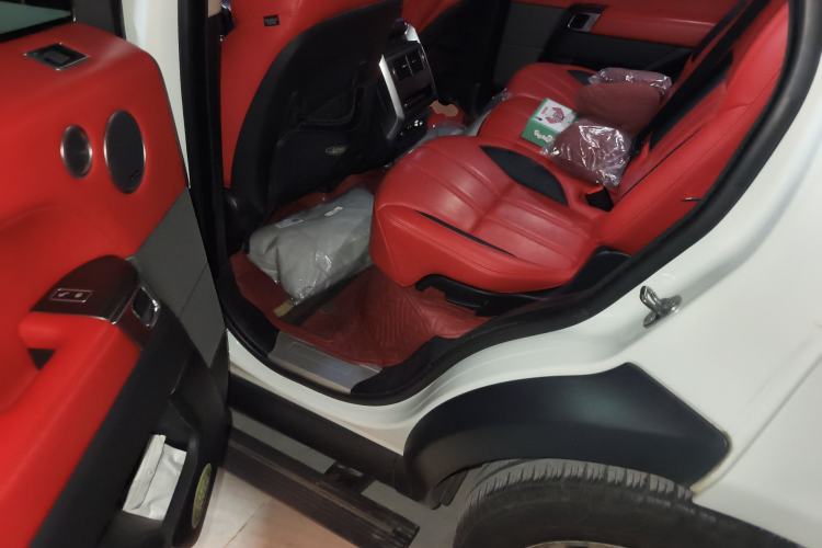 Used Land Rover Range Sport 2016 3.0 SC V6 HSE DYNAMIC Left Rear Seat