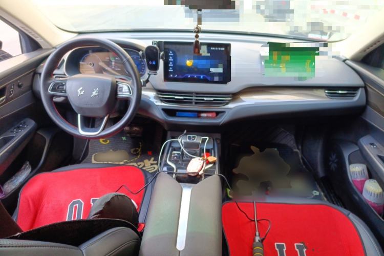 Used Hongqi E-QM5 2022 431 km Charge & Enjoy Edition Center Console