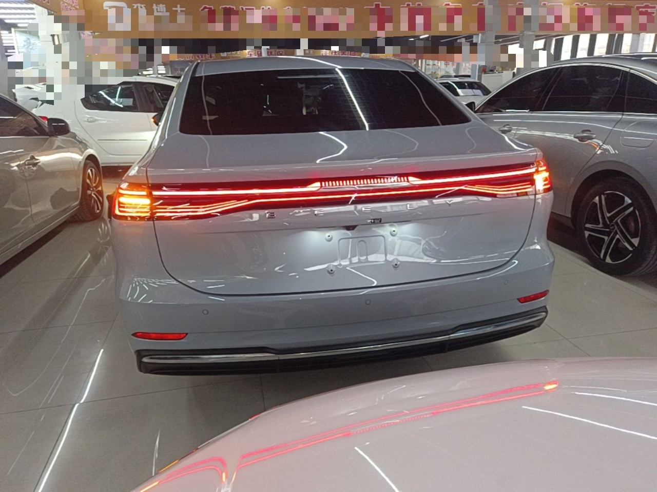 Geely Galaxy A7 2025 Model EM-i 70km Luxury Edition — снимка 5