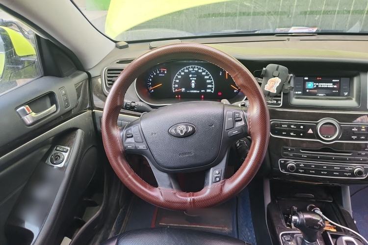 Used Kia Cadenza 2013 2.4L Business Sunroof Version China IV Standard Steering Wheel