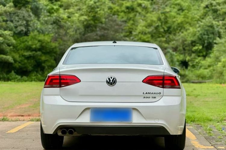 Used Volkswagen Lamando 2015 330TSI DSG Comfort Edition
