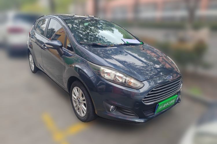 Used Ford Fiesta 2013 Hatchback 1.5L Automatic Fashion Edition
