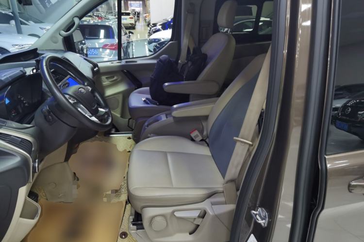 Used Ford Tourneo Custom 2017 2.0T Automatic Elite Edition
