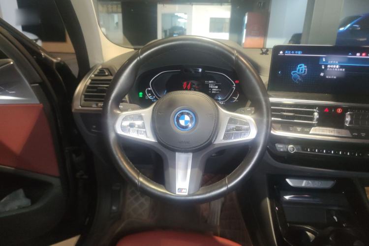 Used BMW iX3 2022 Updated Leading Version
