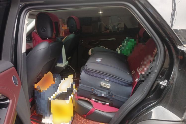 Used Land Rover Range Evoque 2021 Range Rover Velar L 249PS R-Dynamic First Edition Left Rear Seat