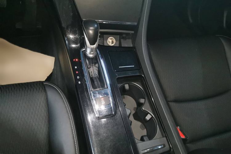 Used Honda Spirior 2015 2.0L Prestige Edition
