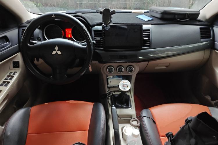 Used Mitsubishi Lancer EX 2012 Fashion Edition 1.8L Manual Comfort Version
