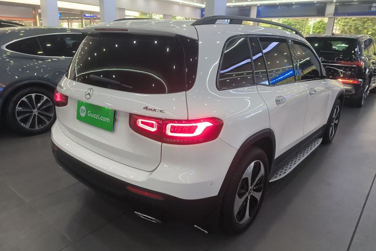 Used Mercedes-Benz GLB 2022 GLB 220 4MATIC Rear Right 45 Deg