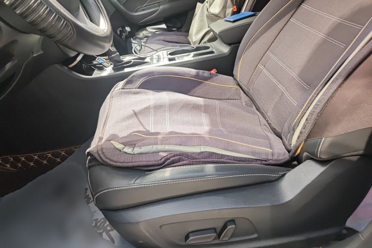 Used Roewe i6 2020 PLUS 20T TST 4G Connected Glory Flagship Edition Left Front Seat