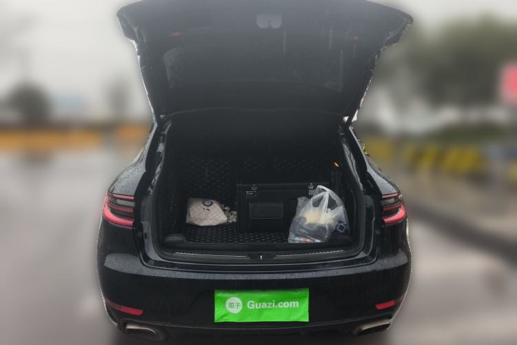 Used Porsche Macan 2018 Macan 2.0T