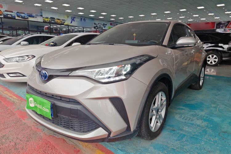 Used Toyota C-HR 2023 2.0L Smart Electric Hybrid Dual-Engine Comfort Version
