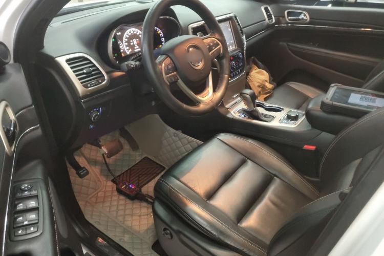 Used Jeep Grand Cherokee 2016 3.0L Comfort Navigation Edition