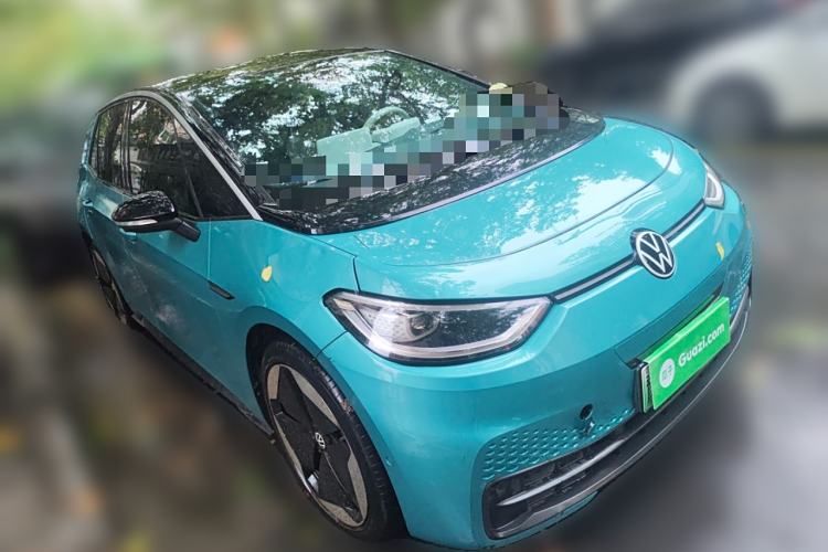 Used Volkswagen ID.3 2022 Pro Smart Edition Front Right 45 Deg