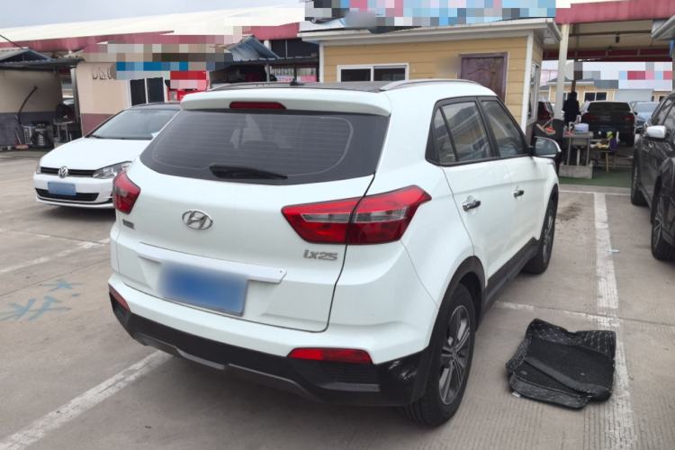 Used Hyundai ix25 2015 1.6L Automatic Two-Wheel Drive Smart GLS Trim
