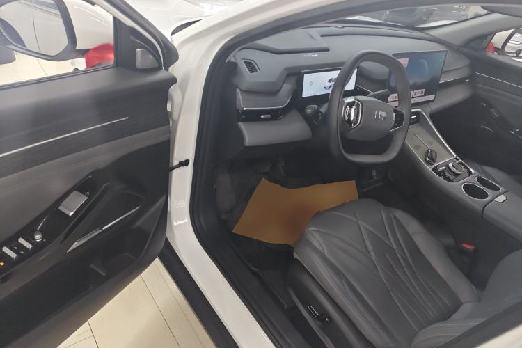 Used Geely Galaxy L6 2025 EM-i 140km Explorer+ Edition