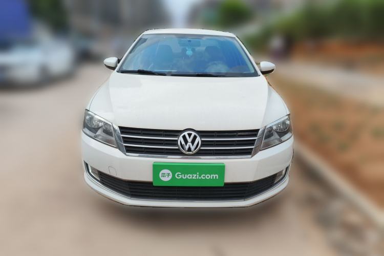 Used Volkswagen Lavida 2013 Revised Classic 1.6L Automatic Fashion Edition