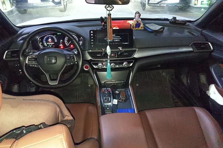 Used Honda Inspire 2022 Lingpai Hybrid 2.0L Pure Elegant Edition Center Console