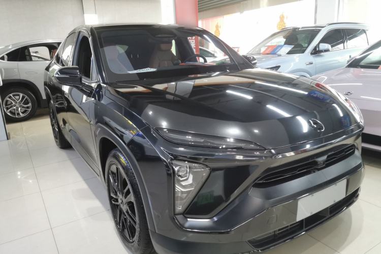 Used Nio EC6 2020 605 km Sport Edition Front Right 45 Deg