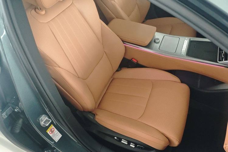 Used BYD Han L 2025 DM-p Four-Wheel-Drive LiDAR Flagship Model Right Front Seat