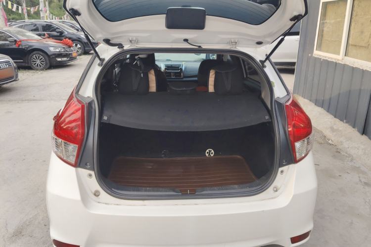 Used Toyota YARiS L Zhi Xuan 2014 1.3E Manual Charm Edition