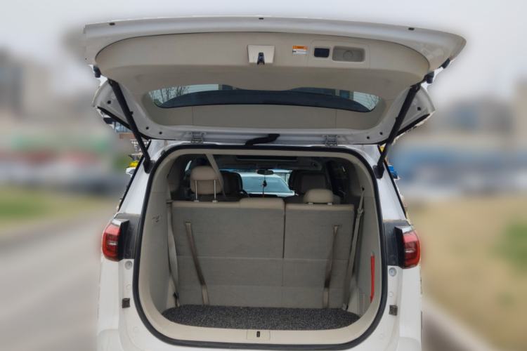 Used Buick GL8 2021 ES Landtrek 653T Comfort Edition
