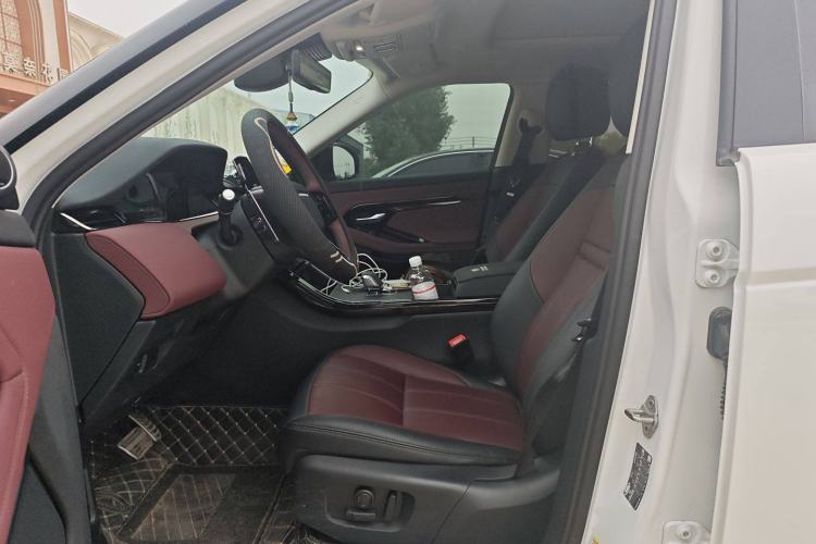 Used Land Rover Range Rover Evoque 2024 Aurora L 249 PS Prestige Light-Chasing Edition