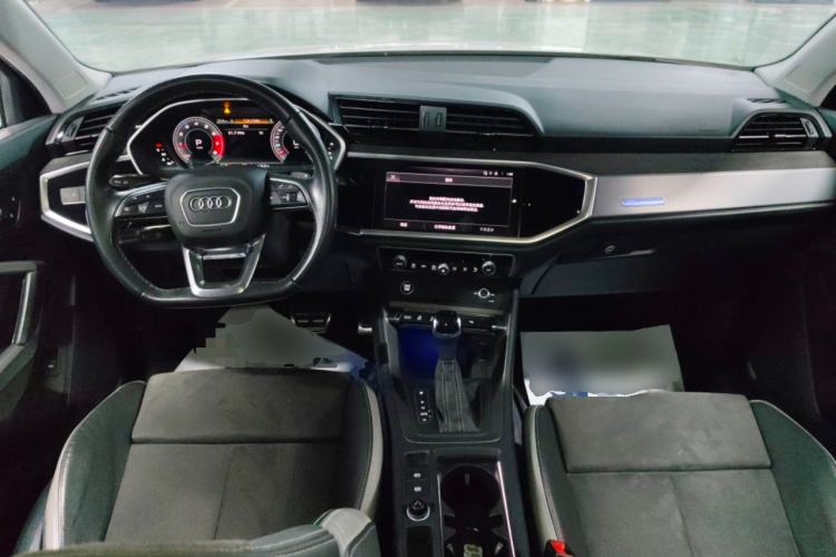 Used Audi Q3 2023 40 TFSI Fashion Dynamic Model
