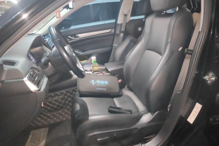 Used Honda Accord 2022 260TURBO Luxury Edition Left Front Seat