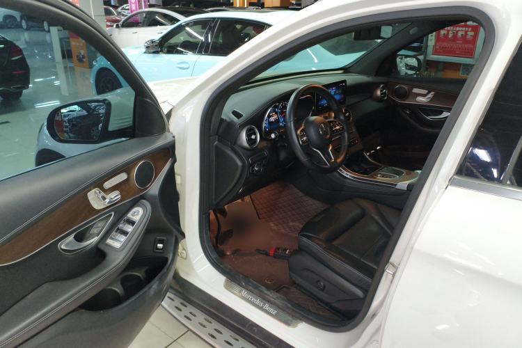 Used Mercedes-Benz GLC 2022 GLC 260 L 4MATIC Luxury Model Driver Seat