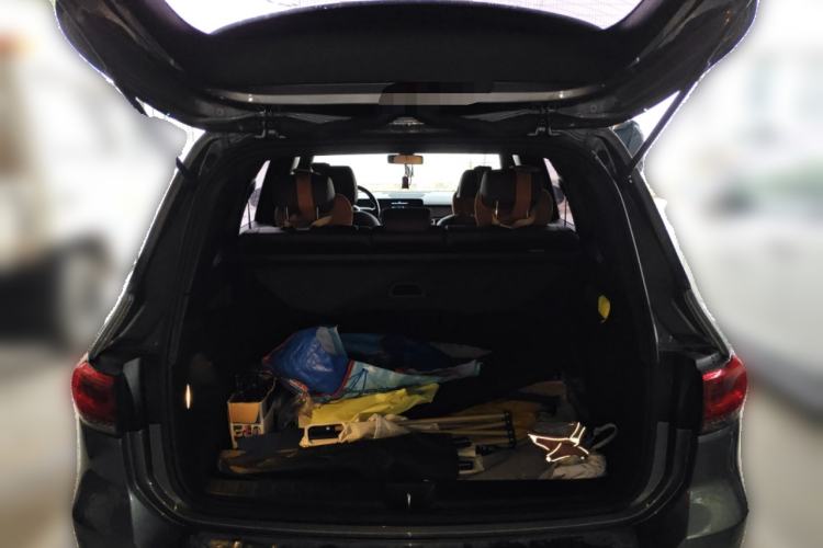 Used Mercedes-Benz GLB 2020 GLB 200 Dynamic Edition Trunk