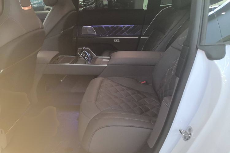 Used Nio ET9 2025 100 kWh
