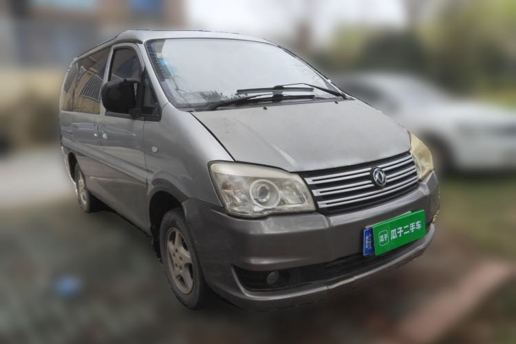 Used FORTHING Lingzhi 2015 M3 1.6L 7-Seater Luxury Model
