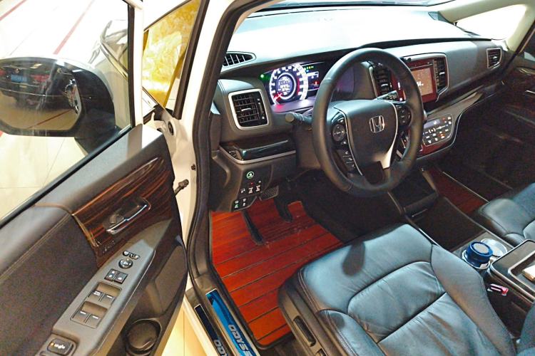 Used Honda Odyssey 2018 2.4L Luxury Edition