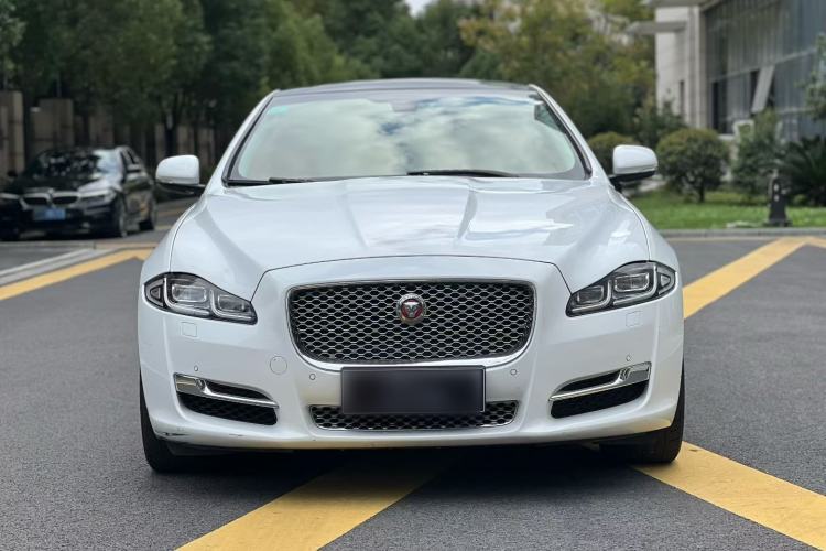 Used Jaguar XJ 2016 XJL 2.0T Two-Wheel-Drive Elegant Business Edition
