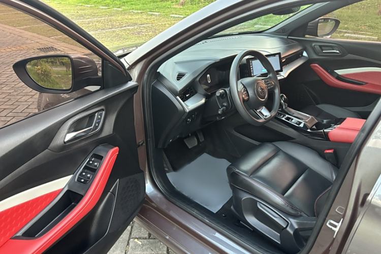 Used MG 5 2022 180 DVVT CVT Youth Luxury Edition