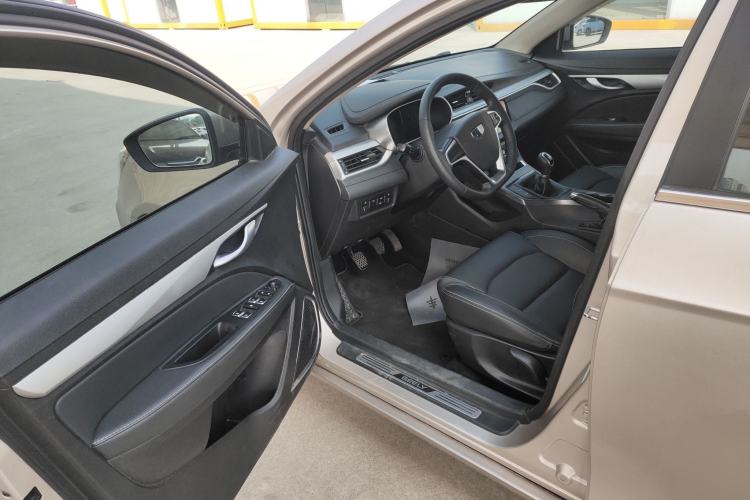 Used Geely Auto Emgrand 2018 1.5L Manual Upward Connect Edition
